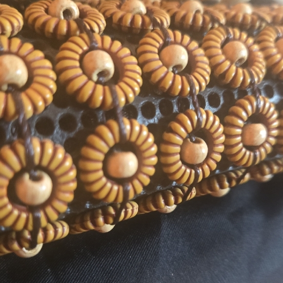 Robin Ruth Black and Gold Floral Clutch - Picture 15 of 16